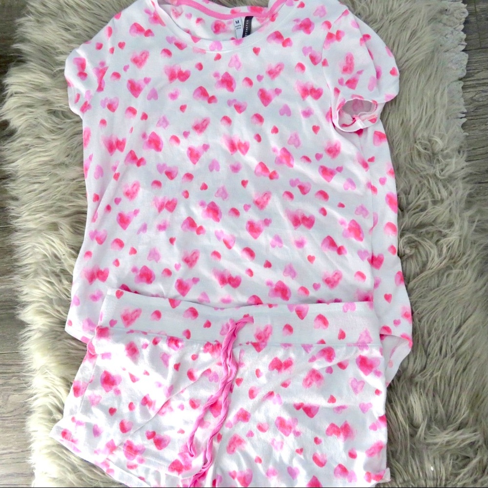 Two piece pajama set 💓